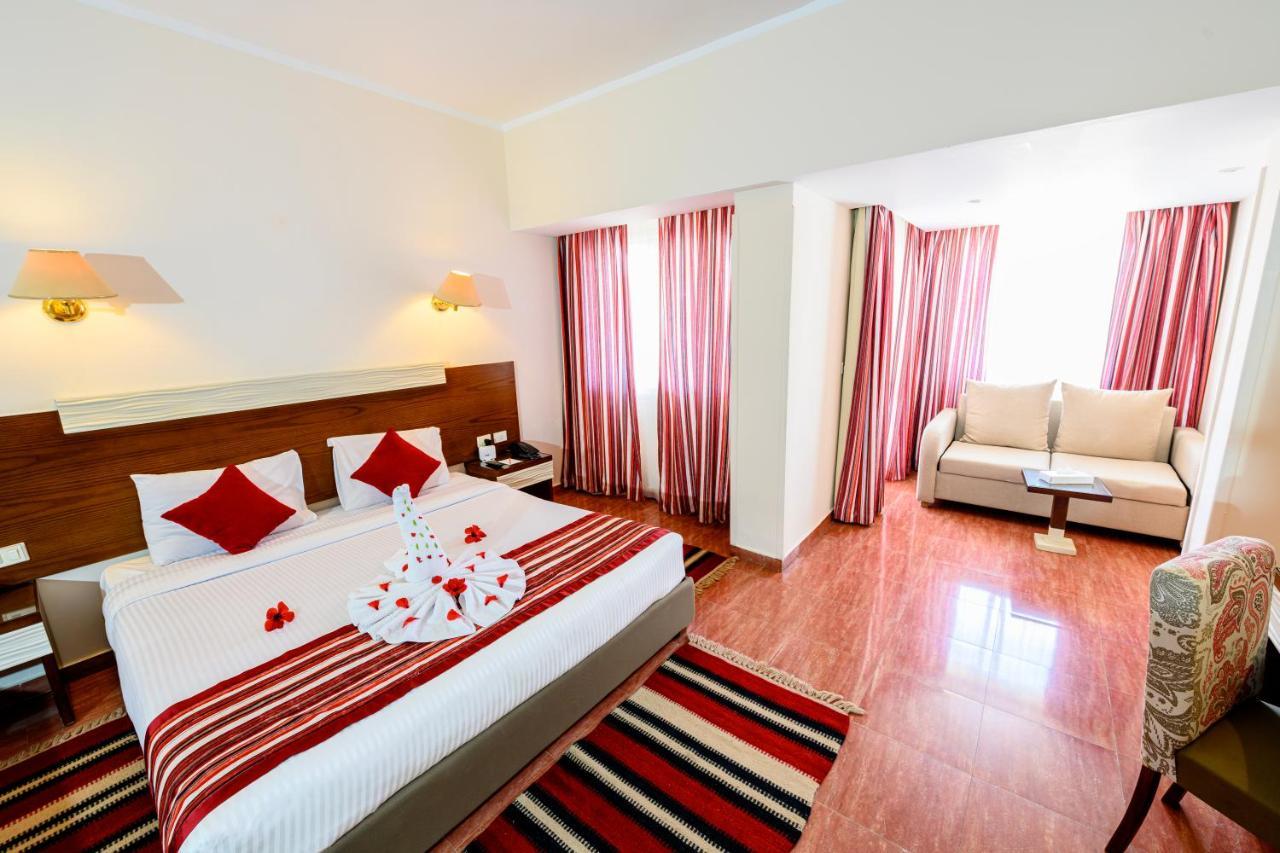Golden Beach Resort 洪加達 外观 照片